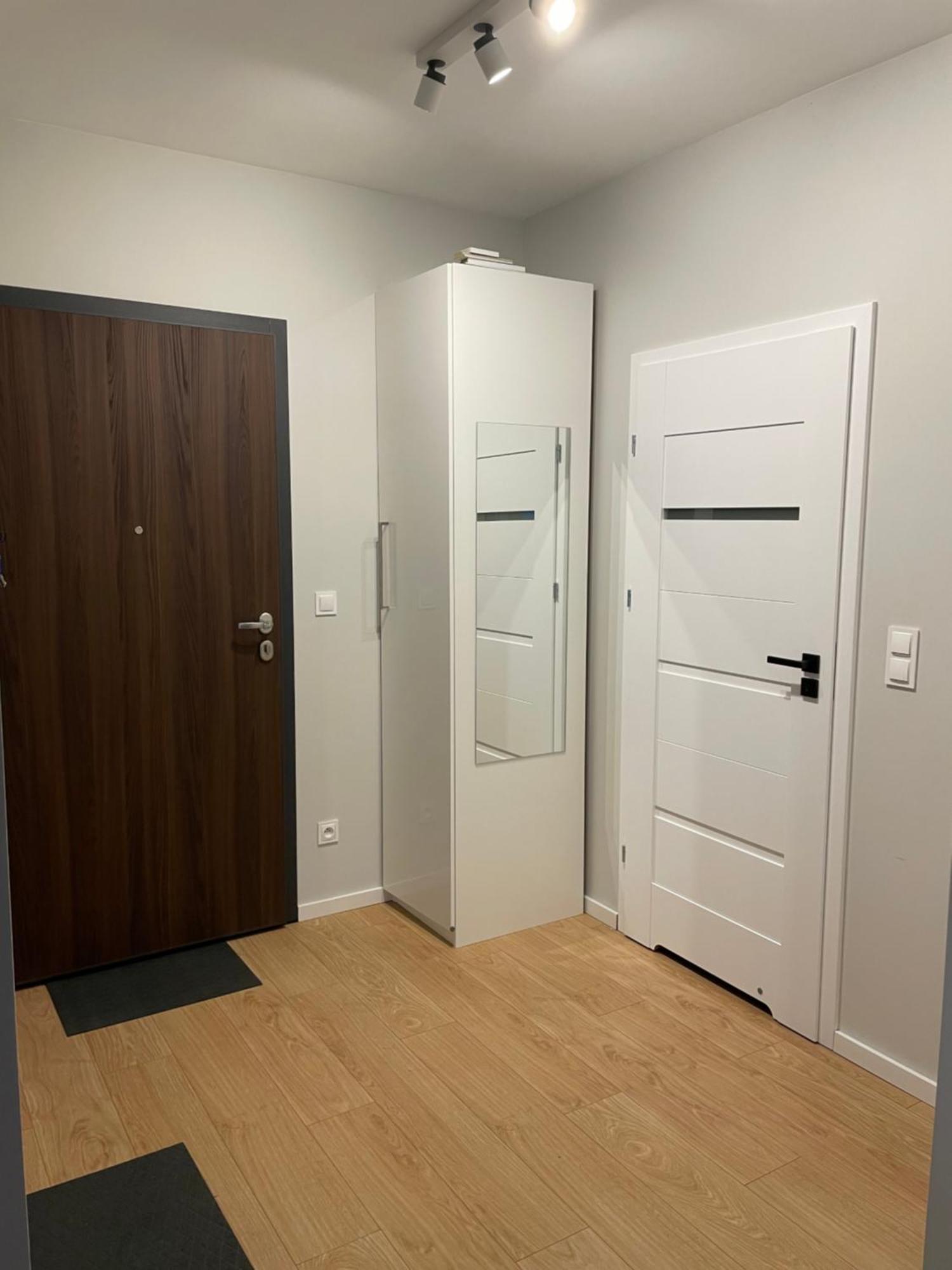 Essence Lux Apartment, Free Parking, Self Check-In 24H Poznań Eksteriør billede